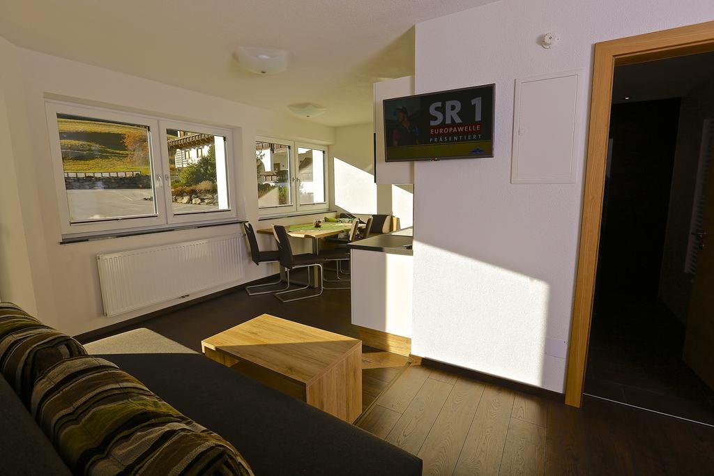 Ladis Living Lägenhet Exteriör bild