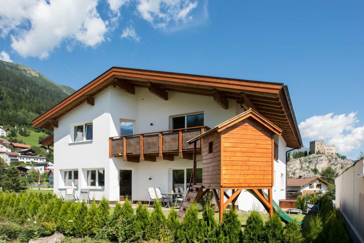 Ladis Living Lägenhet Exteriör bild